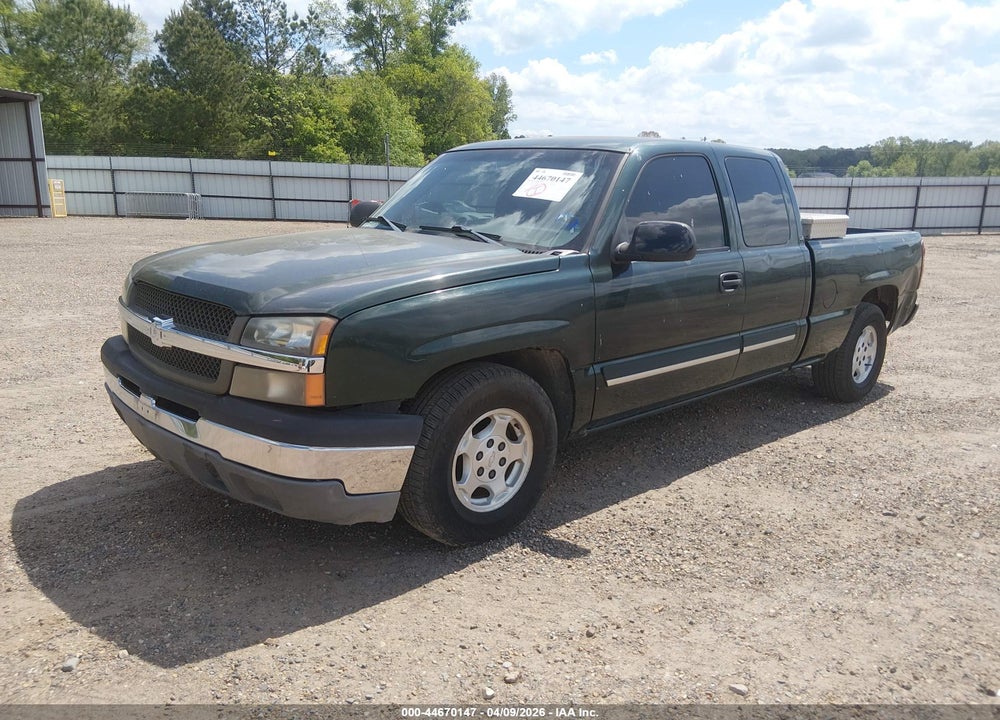2003 CHEVROLET SILVERADO 1500 LS VIN: 2GCEC19V731225896