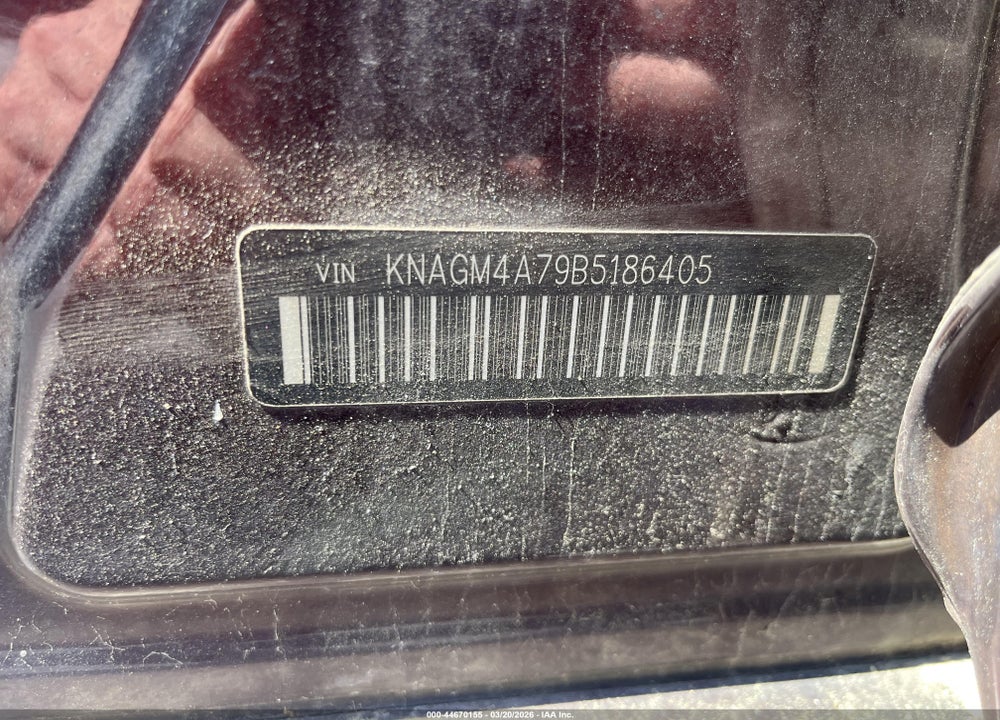 2011 KIA OPTIMA LX VIN: KNAGM4A79B5186405