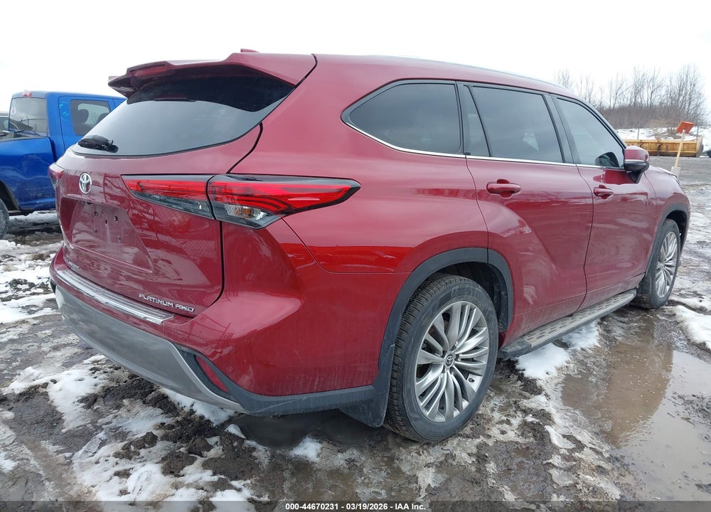 2022 TOYOTA HIGHLANDER PLATINUM VIN: 5TDFZRBHXNS188280