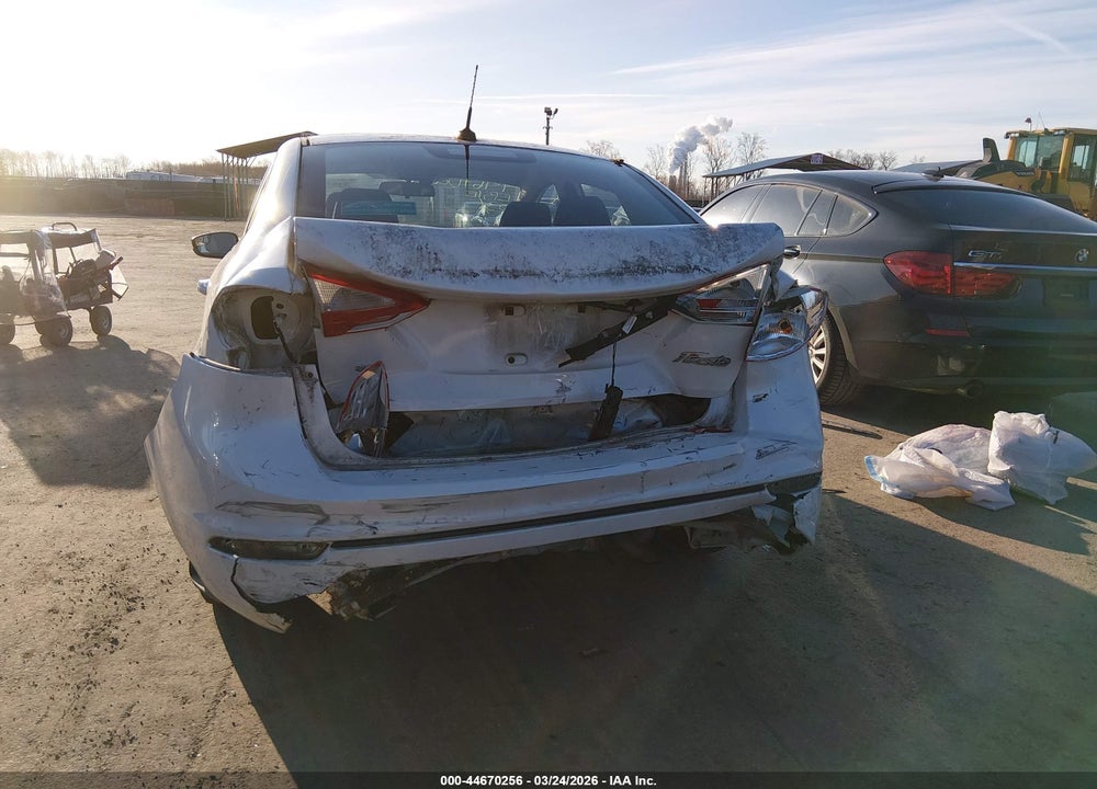 2016 FORD FIESTA SE VIN: 3FADP4BJ1GM198207
