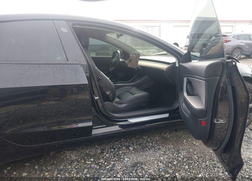 2018 TESLA MODEL 3 LONG RANGE/PERFORMANCE VIN: 5YJ3E1EB8JF071478