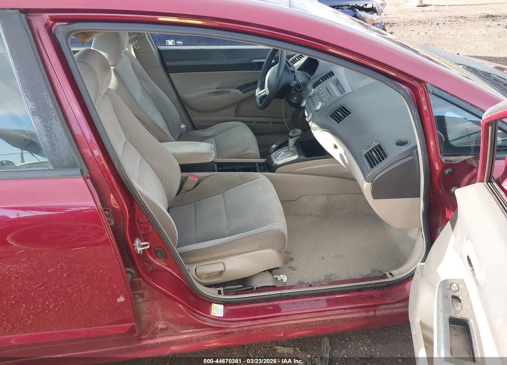 2010 HONDA CIVIC LX VIN: 19XFA1F53AE012216