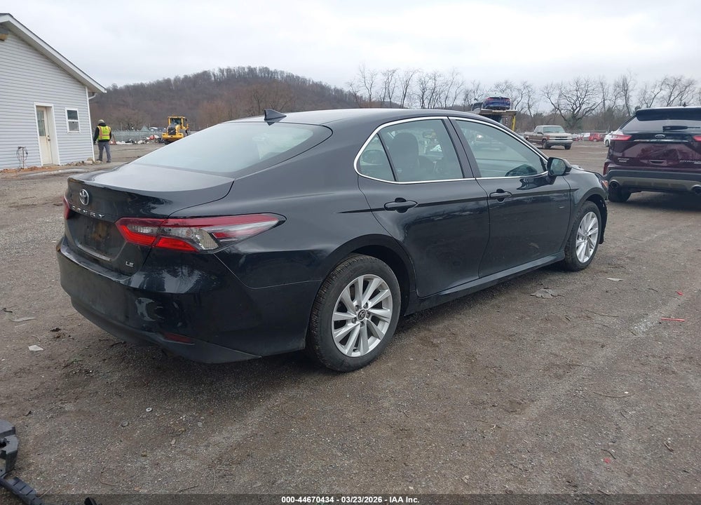 2021 TOYOTA CAMRY LE VIN: 4T1C11AK0MU568730