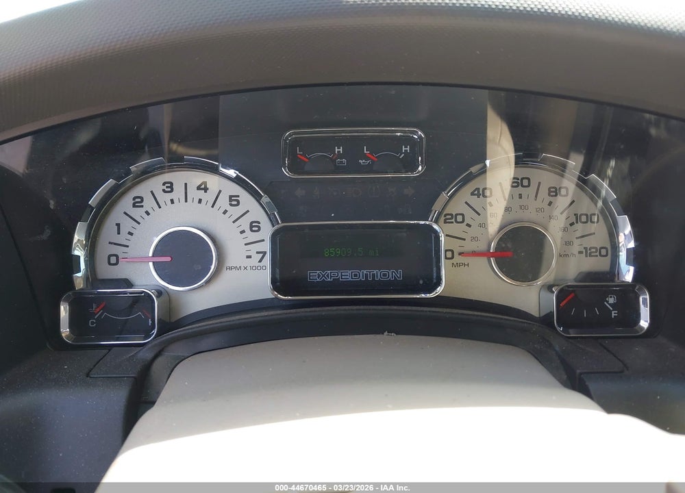 2014 FORD EXPEDITION LIMITED VIN: 1FMJU1K56EEF65415