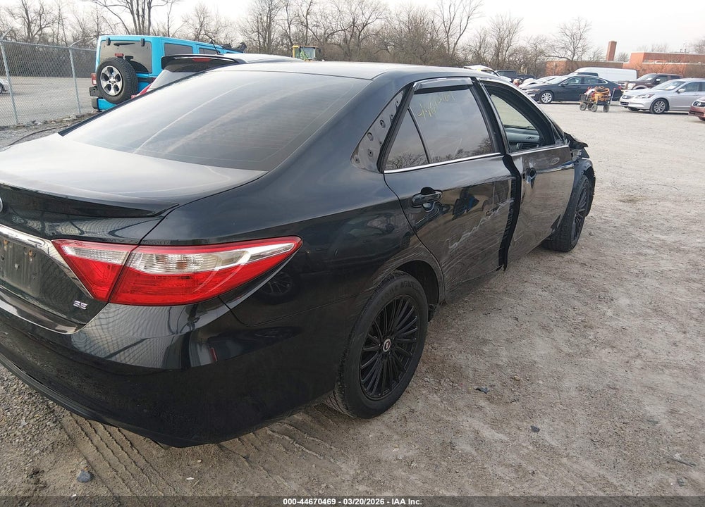 2015 TOYOTA CAMRY SE VIN: 4T1BF1FK6FU958403