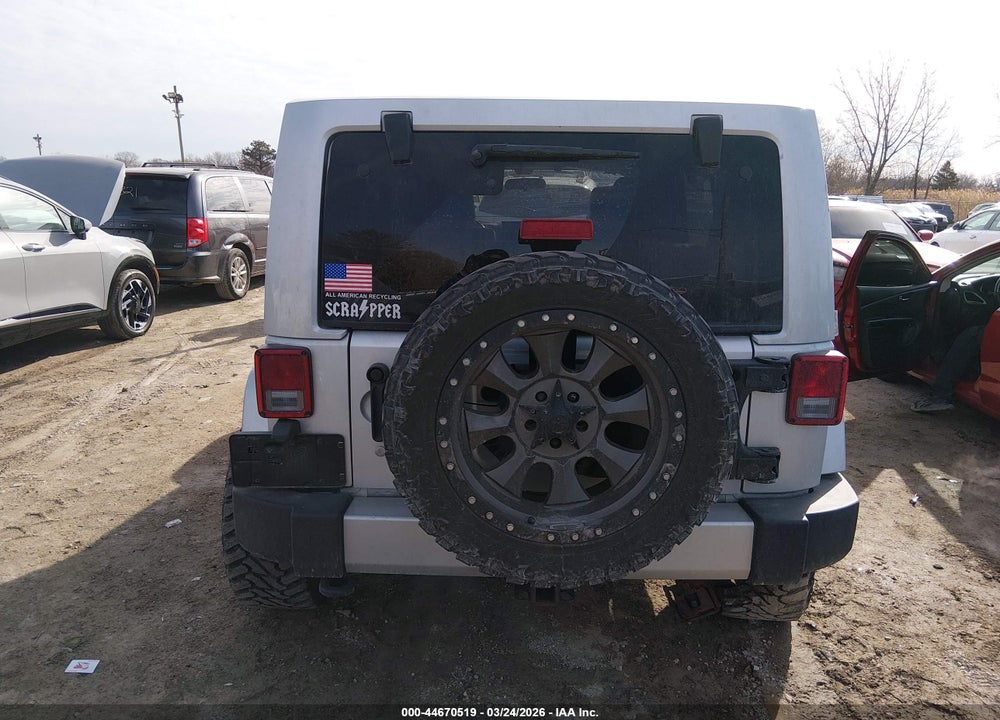 2012 JEEP WRANGLER UNLIMITED SAHARA VIN: 1C4HJWEG9CL273188
