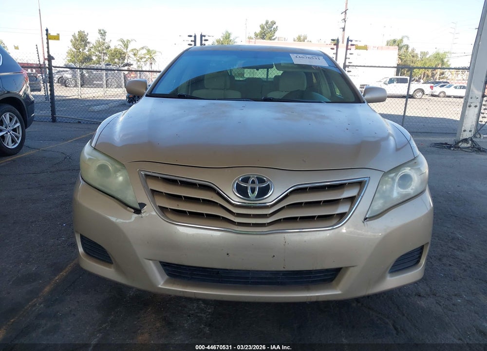 2011 TOYOTA CAMRY LE VIN: 4T1BF3EK0BU710980