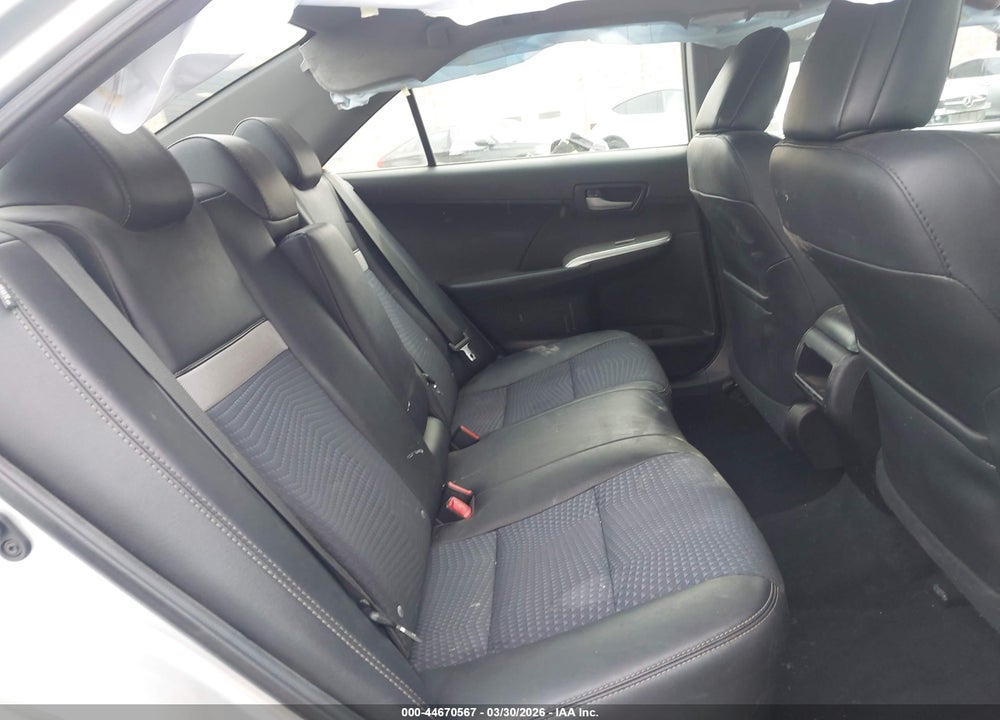 2014 TOYOTA CAMRY SE VIN: 4T1BF1FK5EU318049