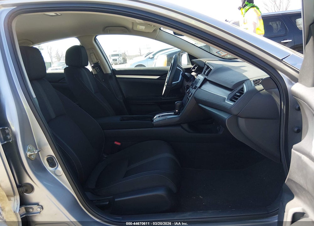 2016 HONDA CIVIC LX VIN: 19XFC2F56GE206005