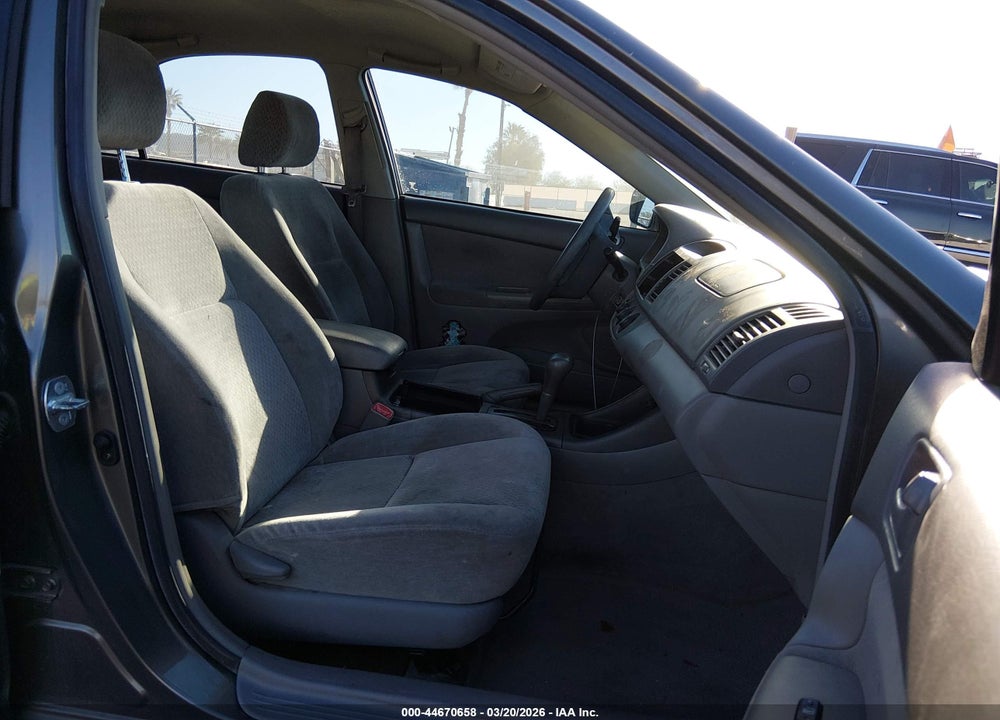 2004 TOYOTA CAMRY STD VIN: 4T1BE32K04U908341