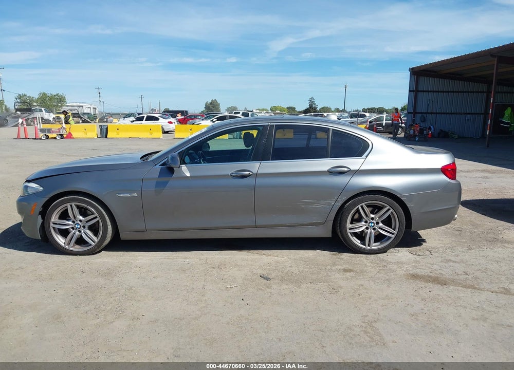 2011 BMW 528I VIN: WBAFR1C56BC750725