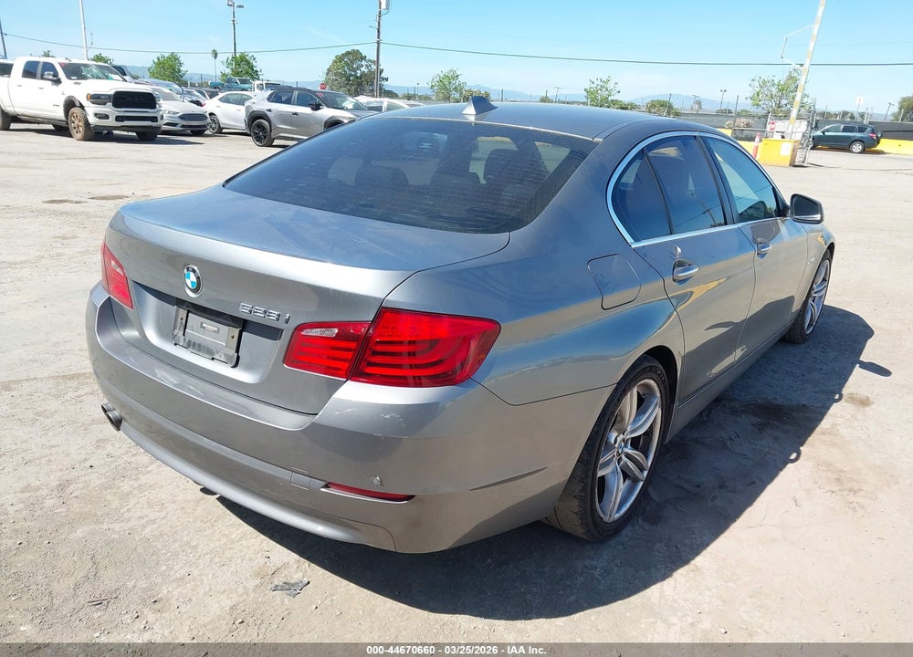 2011 BMW 528I VIN: WBAFR1C56BC750725