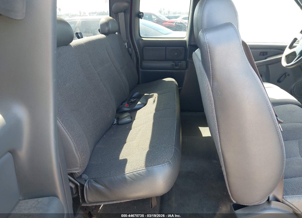 2004 CHEVROLET SILVERADO 1500 WORK TRUCK VIN: 1GCEC19X94Z301239