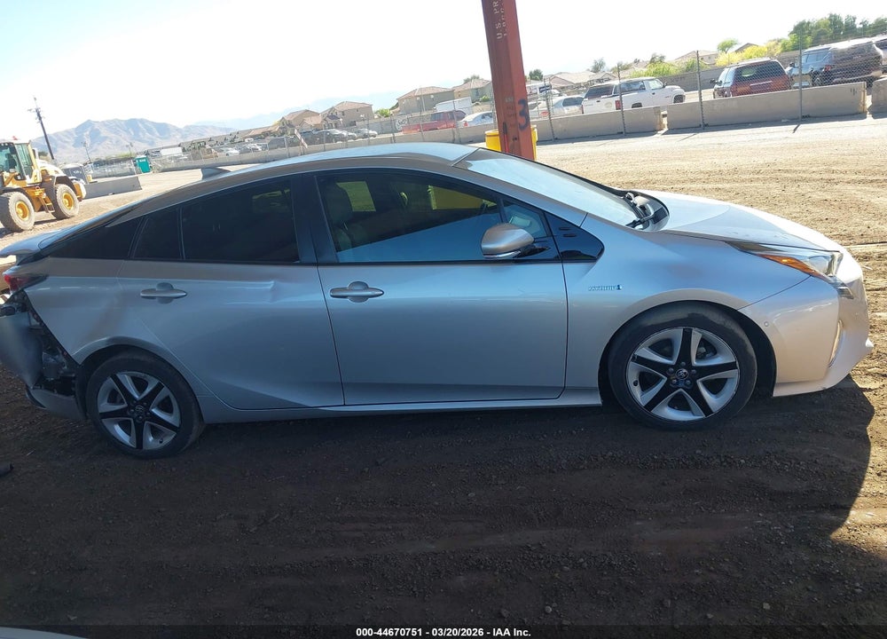2017 TOYOTA PRIUS THREE TOURING VIN: JTDKARFUXH3050287