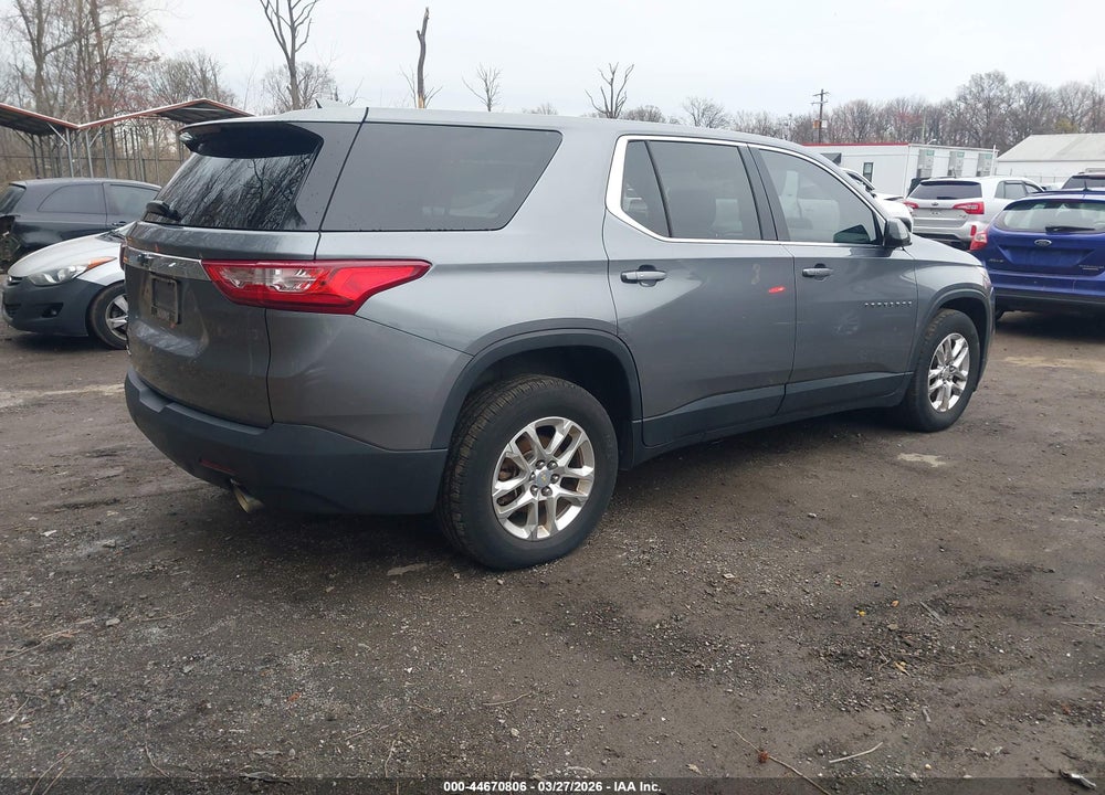 2019 CHEVROLET TRAVERSE LS VIN: 1GNEVFKW4KJ149818