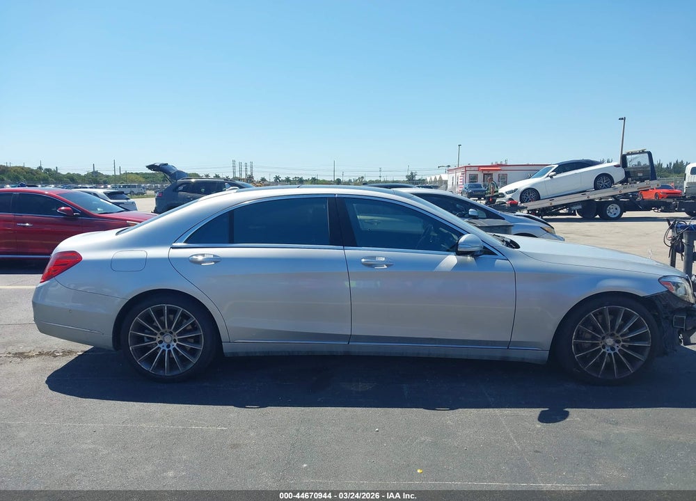 2014 MERCEDES-BENZ S 550 VIN: WDDUG8CB6EA043063