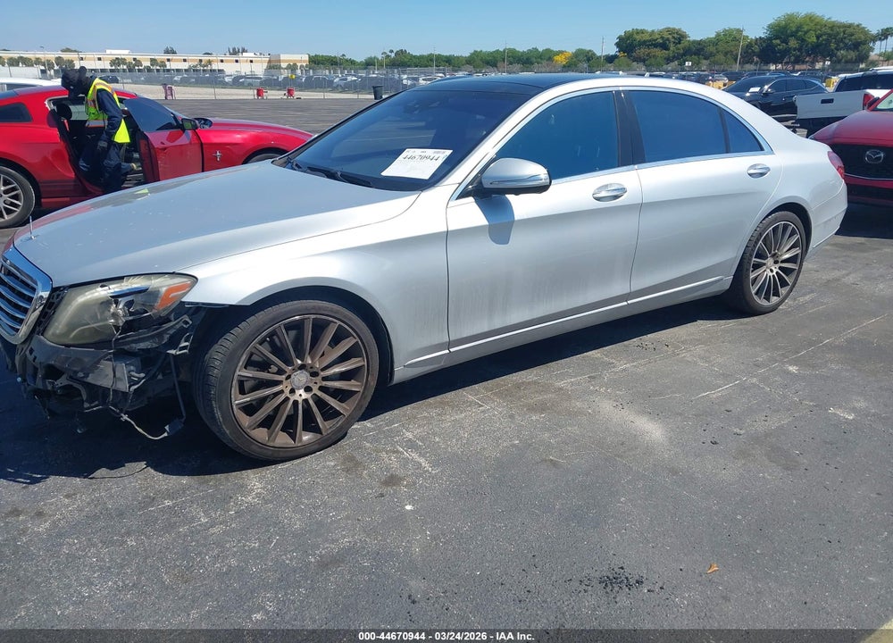 2014 MERCEDES-BENZ S 550 VIN: WDDUG8CB6EA043063