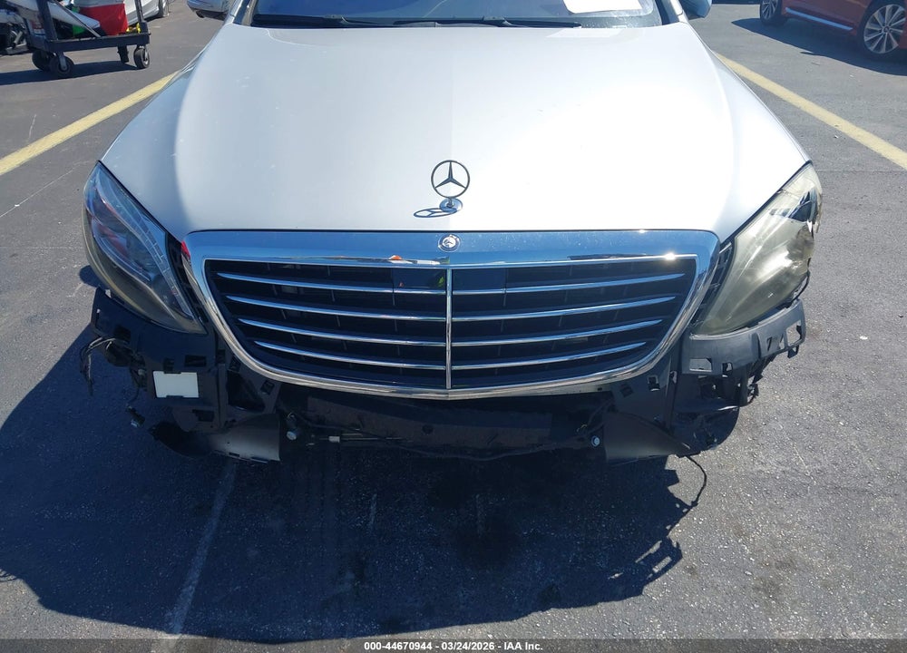 2014 MERCEDES-BENZ S 550 VIN: WDDUG8CB6EA043063