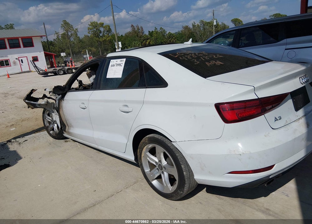 2017 AUDI A3 2.0T PREMIUM VIN: WAUB8GFFXH1036058
