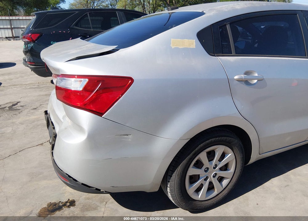 2015 KIA RIO LX VIN: KNADM4A34F6527998
