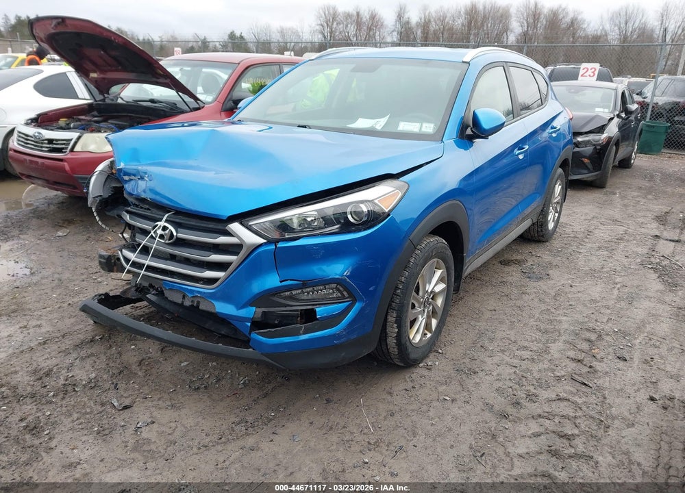 2017 HYUNDAI TUCSON SE VIN: KM8J3CA4XHU290150