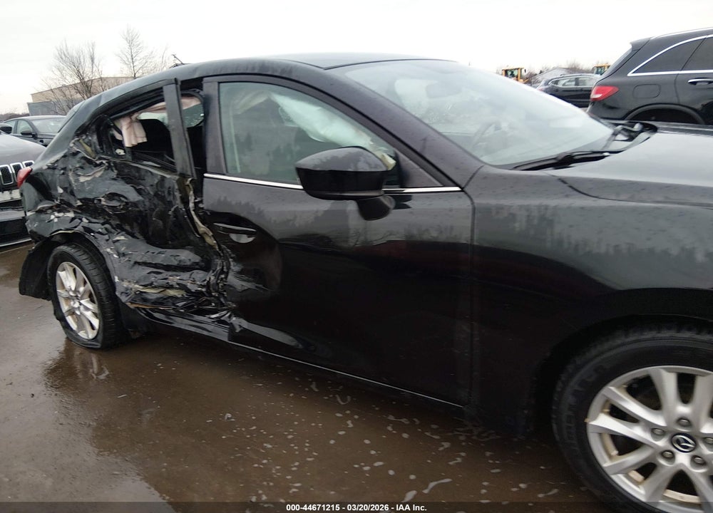2015 MAZDA 3 I TOURING VIN: 3MZBM1L74FM220398