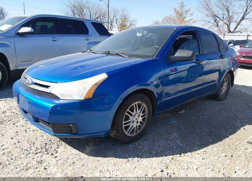 2011 FORD FOCUS SE VIN: 1FAHP3FN8BW163214
