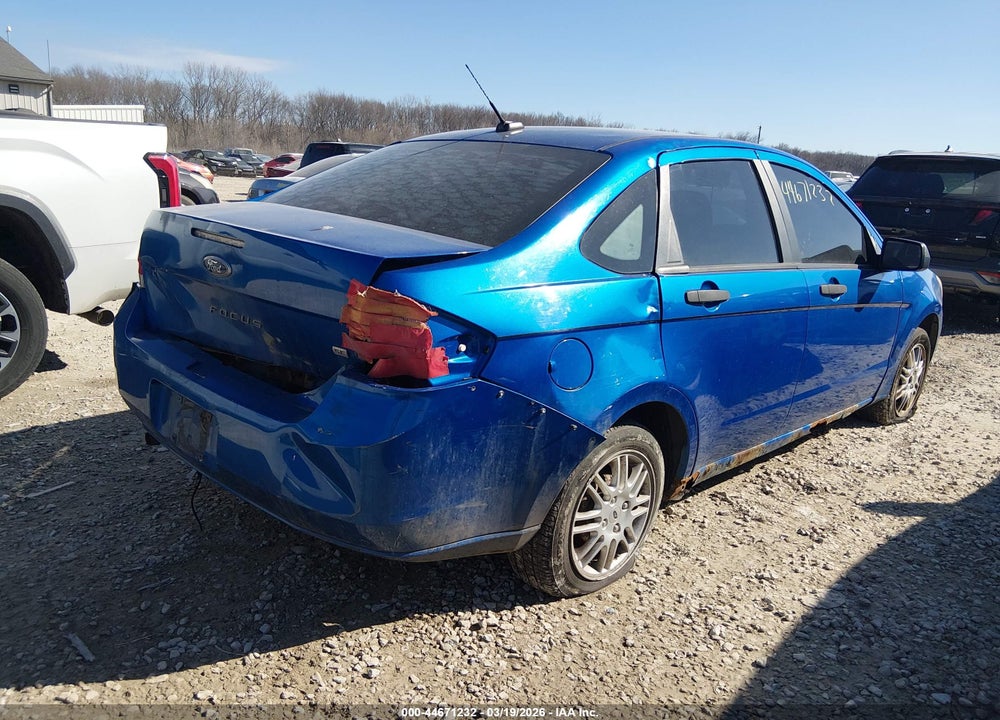 2011 FORD FOCUS SE VIN: 1FAHP3FN8BW163214