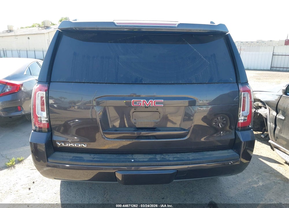 2017 GMC YUKON SLE VIN: 1GKS1AEC3HR204821