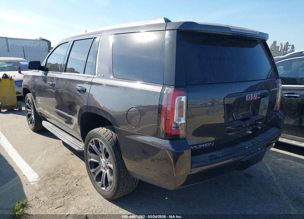 2017 GMC YUKON SLE VIN: 1GKS1AEC3HR204821