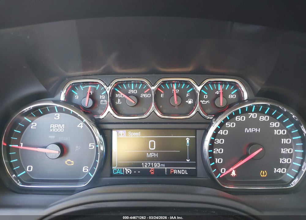 2017 GMC YUKON SLE VIN: 1GKS1AEC3HR204821