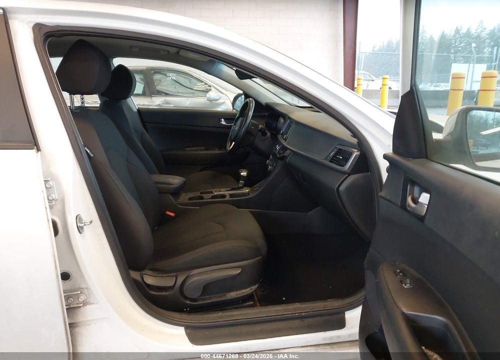 2016 KIA OPTIMA LX TURBO VIN: 5XXGT4L10GG006214