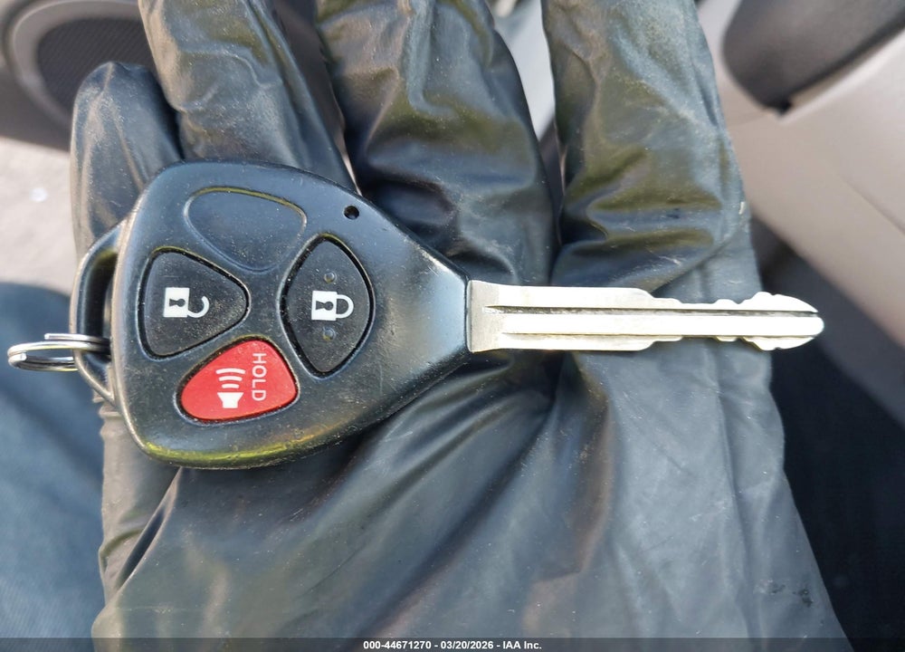 2011 TOYOTA RAV4 VIN: 2T3BF4DV2BW087015