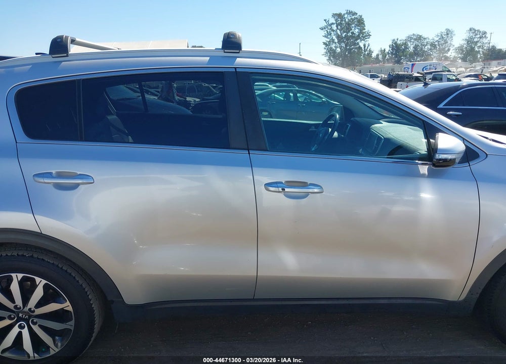 2017 KIA SPORTAGE EX VIN: KNDPN3AC8H7247568