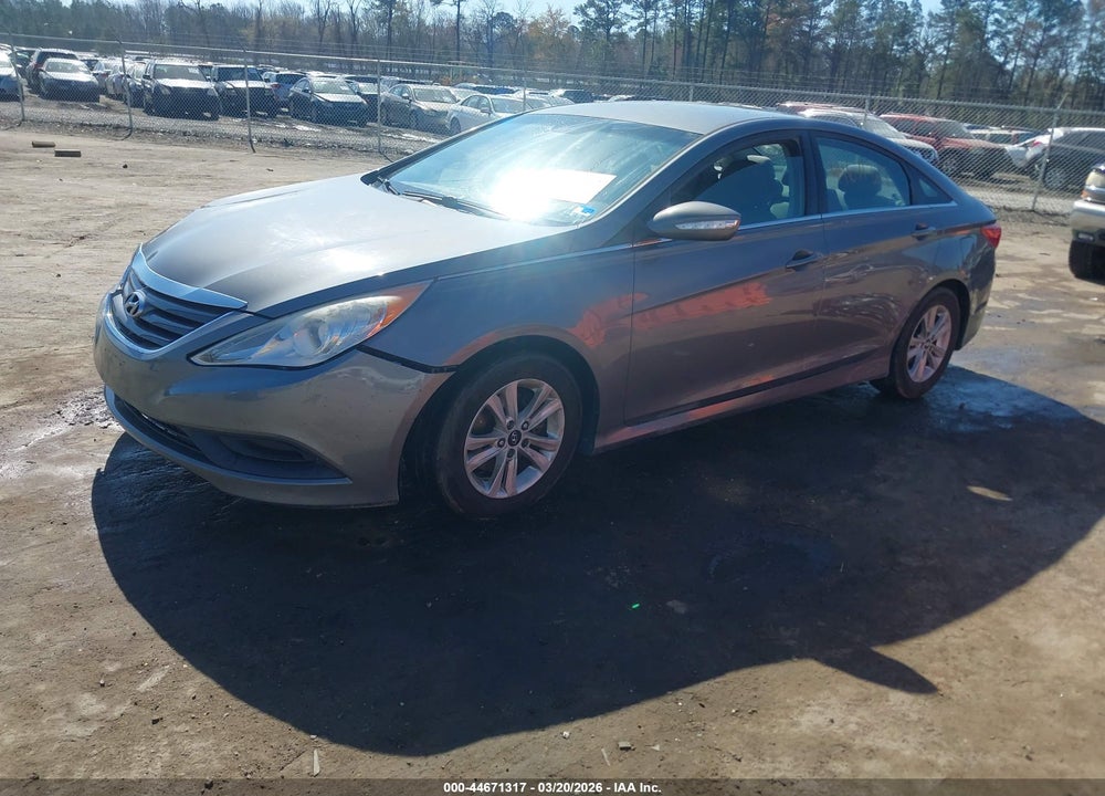 2014 HYUNDAI SONATA GLS VIN: 5NPEB4AC1EH841013