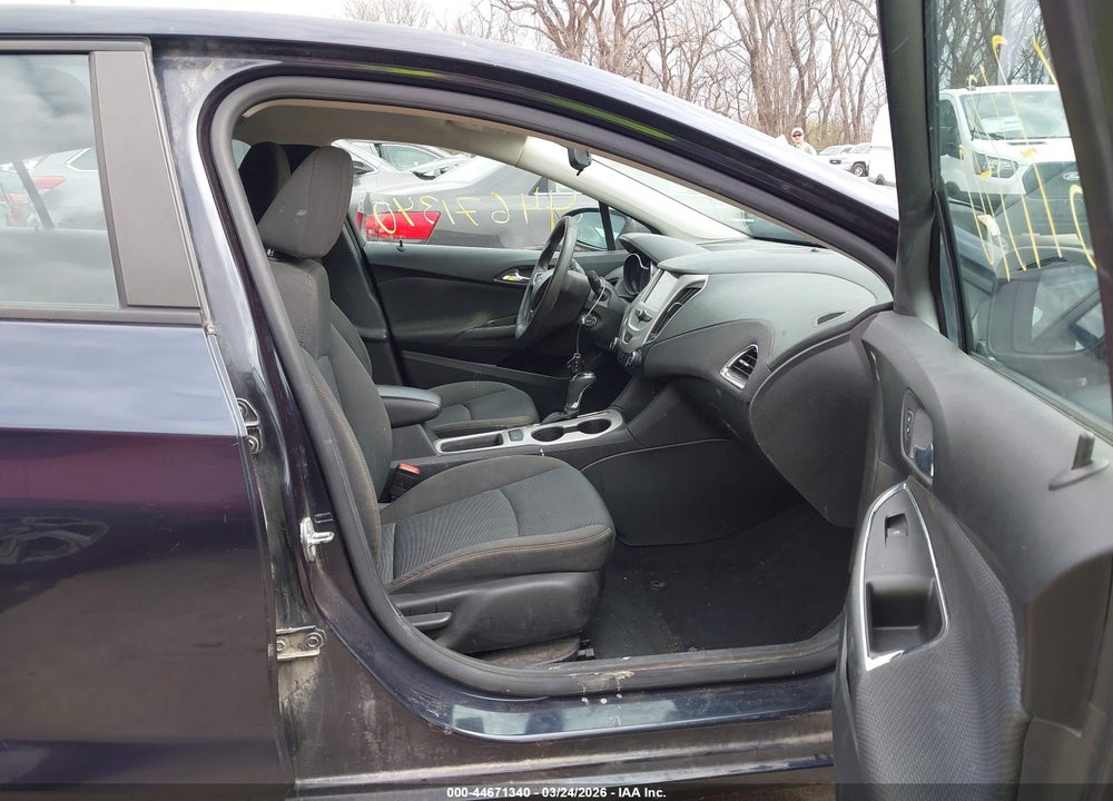 2016 CHEVROLET CRUZE LS AUTO VIN: 1G1BC5SM2G7268703