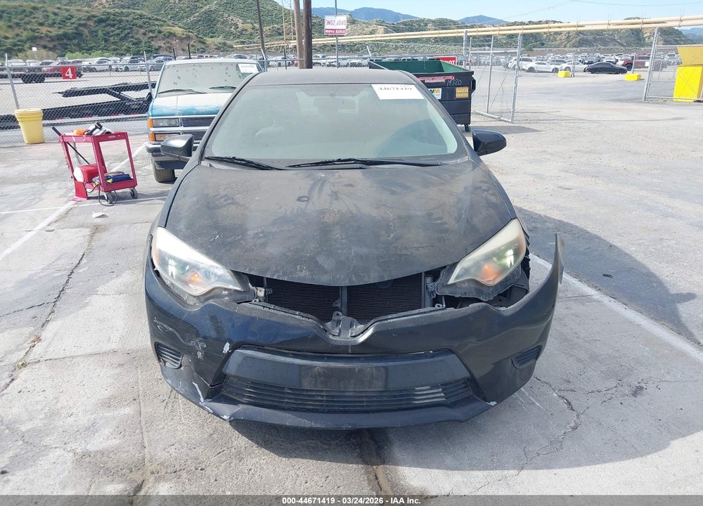 2014 TOYOTA COROLLA LE VIN: 5YFBURHE3EP079467