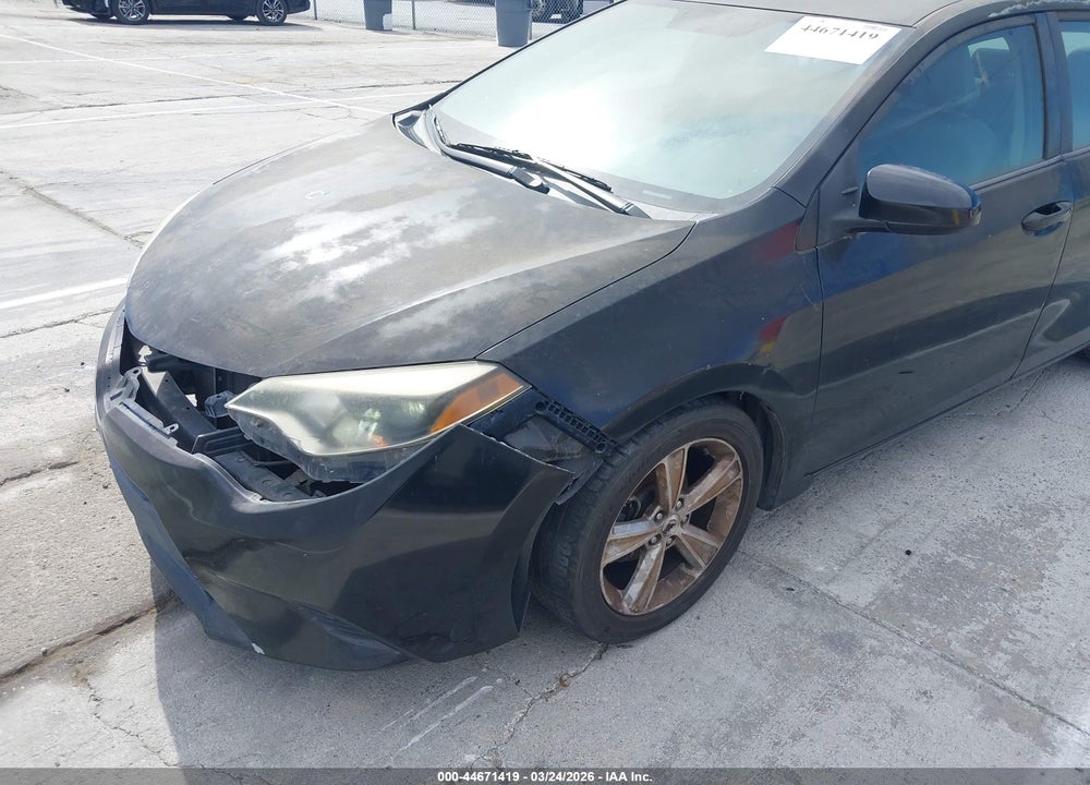 2014 TOYOTA COROLLA LE VIN: 5YFBURHE3EP079467