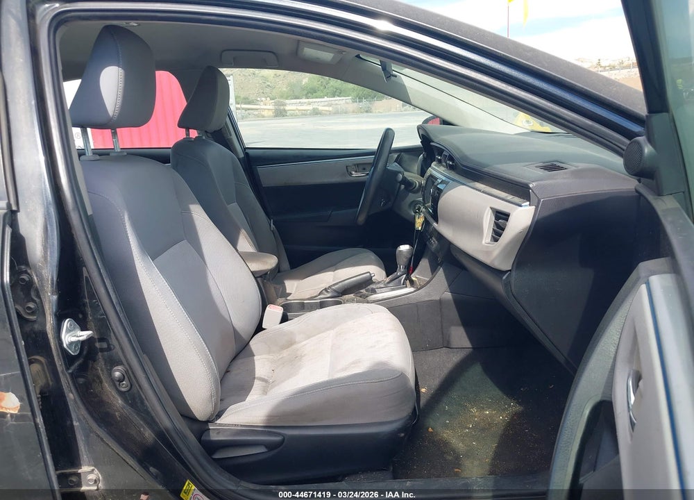 2014 TOYOTA COROLLA LE VIN: 5YFBURHE3EP079467