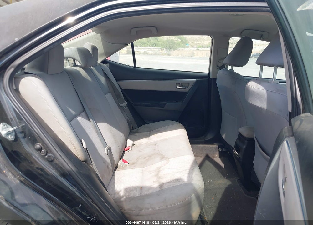 2014 TOYOTA COROLLA LE VIN: 5YFBURHE3EP079467