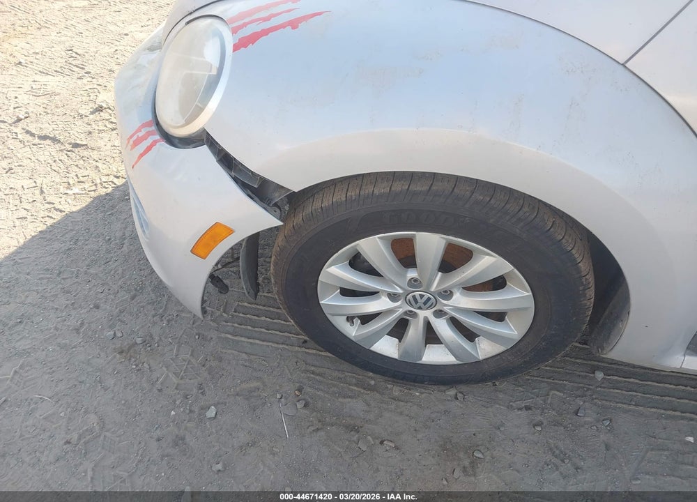 2014 VOLKSWAGEN BEETLE 1.8T ENTRY VIN: 3VWF17AT3EM634378