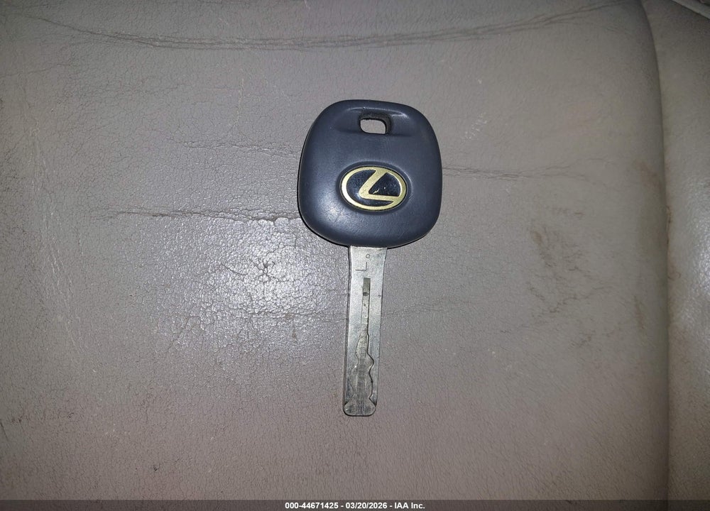2008 LEXUS RX 350 VIN: 2T2HK31U38C089477