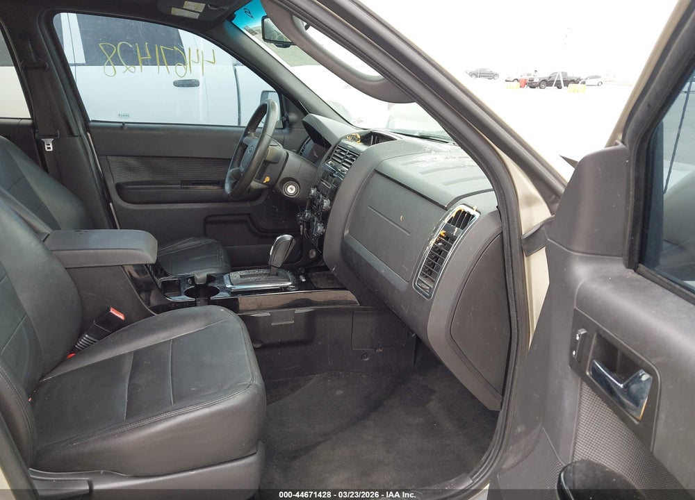 2010 FORD ESCAPE LIMITED VIN: 1FMCU0E74AKD19541