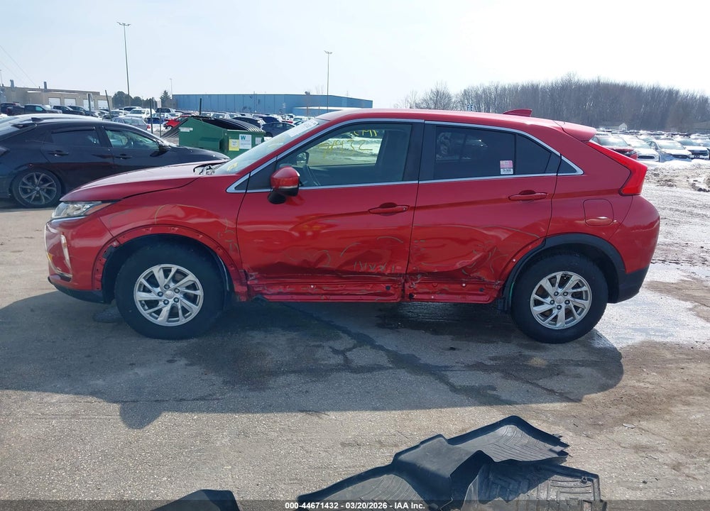 2018 MITSUBISHI ECLIPSE CROSS ES VIN: JA4AT3AA0JZ067726