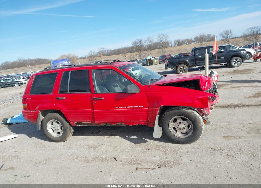 1998 JEEP GRAND CHEROKEE LAREDO VIN: 1J4GZ48S3WC195742