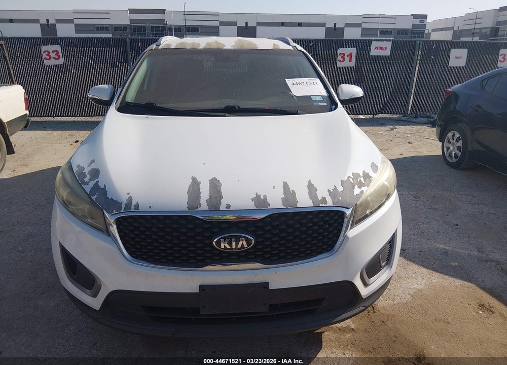 2016 KIA SORENTO 2.4L LX VIN: 5XYPG4A36GG016086