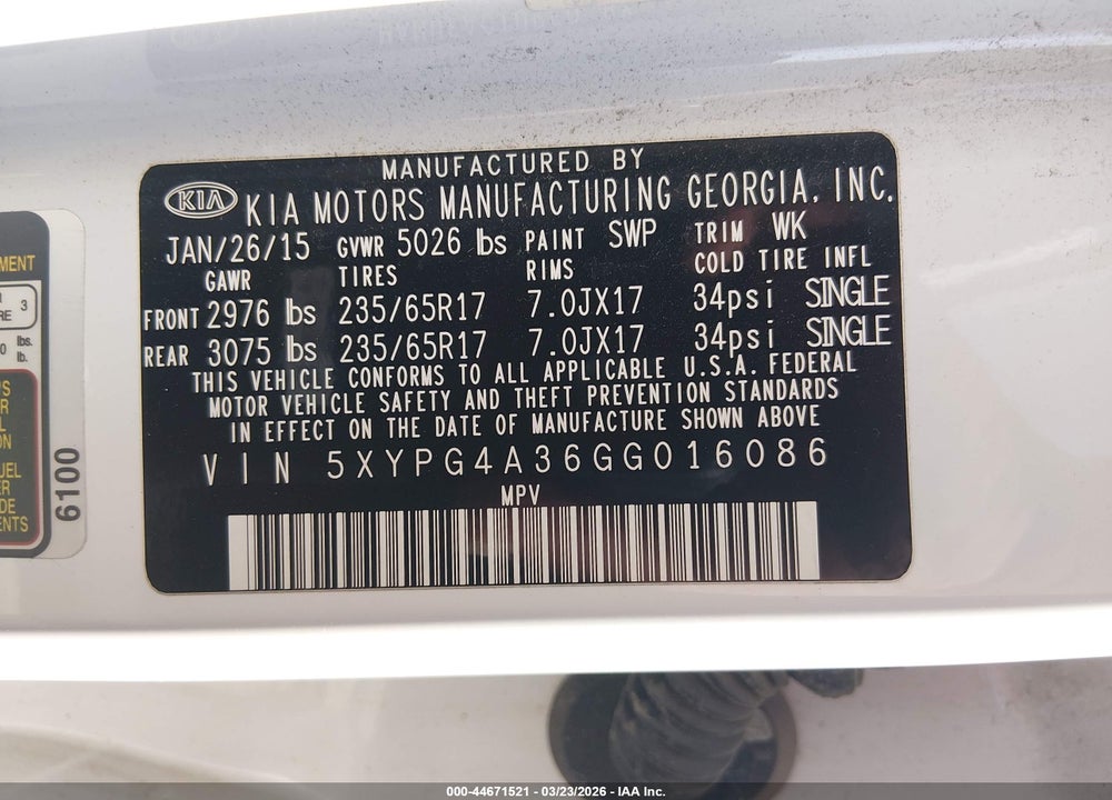 2016 KIA SORENTO 2.4L LX VIN: 5XYPG4A36GG016086