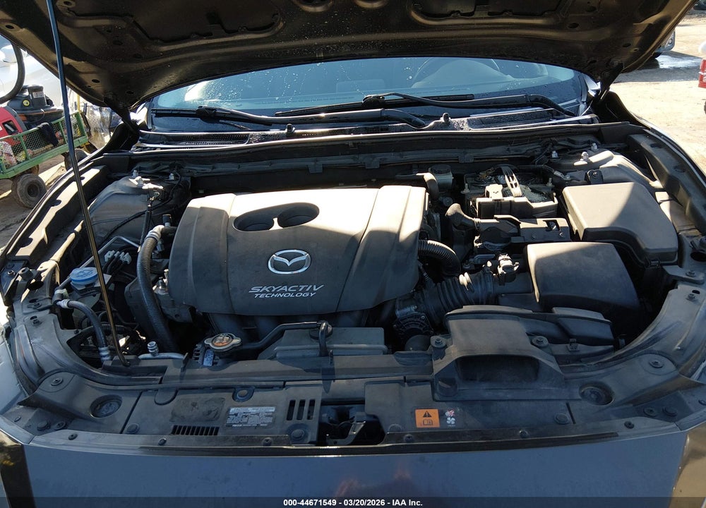 2014 MAZDA 3 I TOURING VIN: JM1BM1V73E1131823