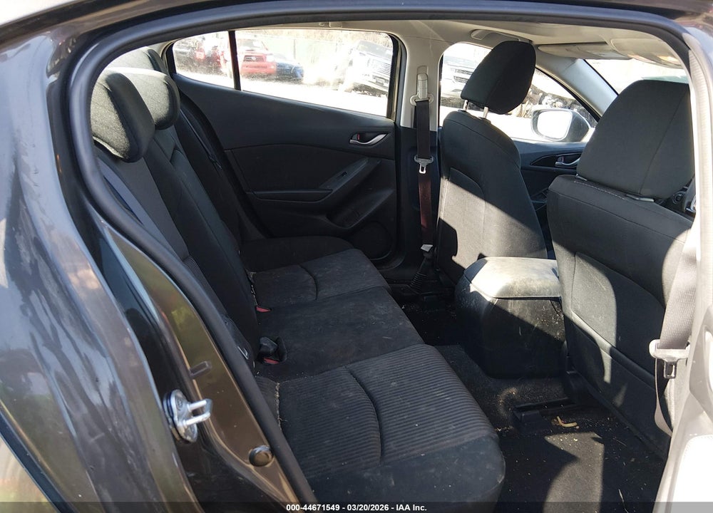 2014 MAZDA 3 I TOURING VIN: JM1BM1V73E1131823