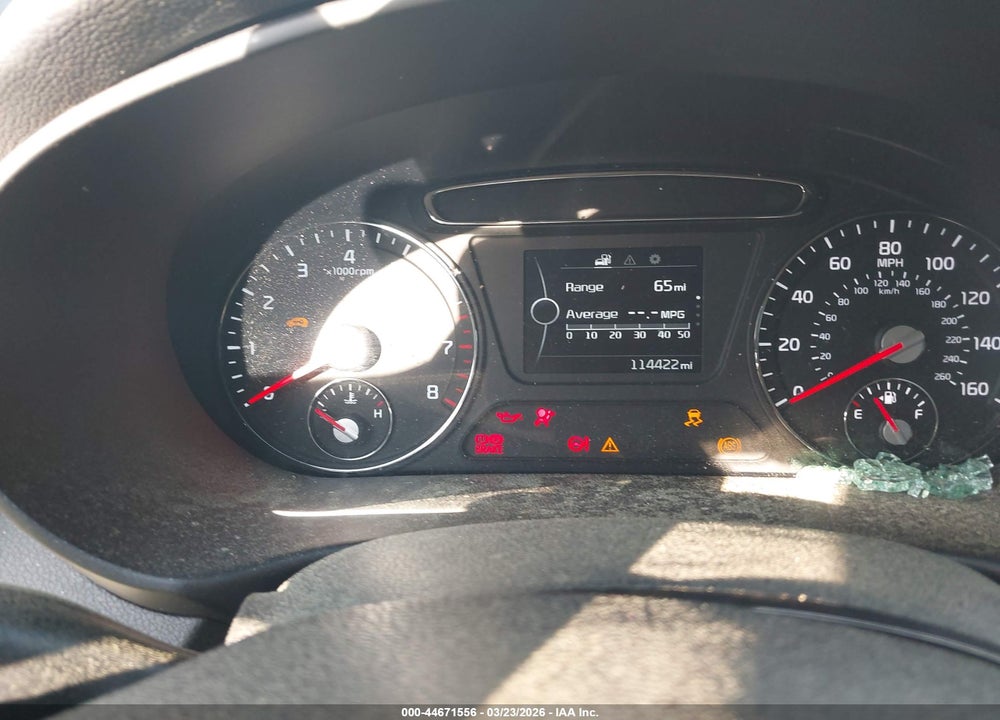 2018 KIA SORENTO 2.4L LX VIN: 5XYPG4A30JG416667